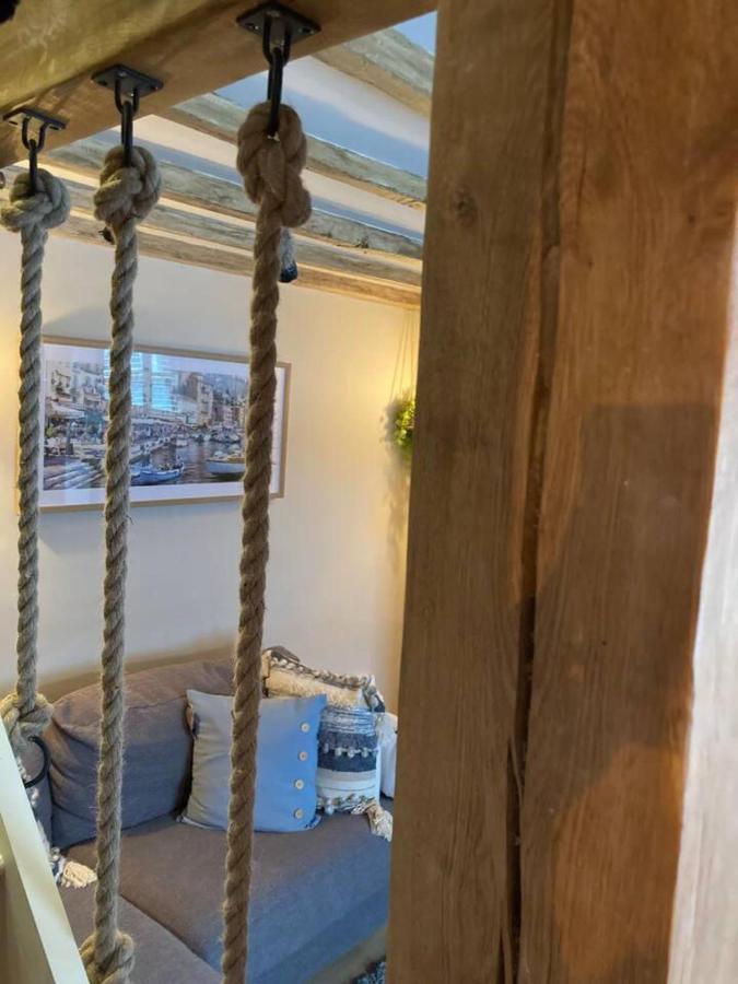 Stunning Quirky 2-Bed Cottage In New Brighton Wallasey Zewnętrze zdjęcie